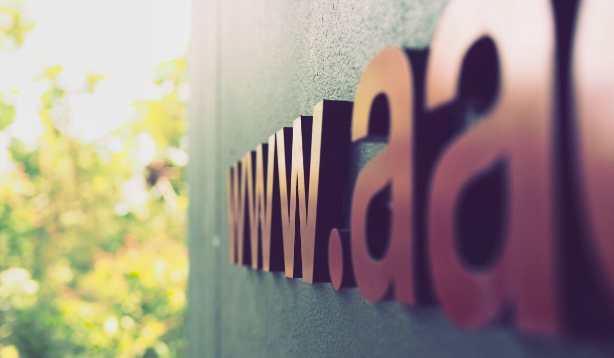 Domeeni registreerimine